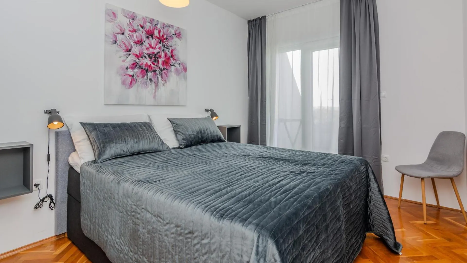 Appartamento Royal Choice With Pool Zara 0*,  Croazia